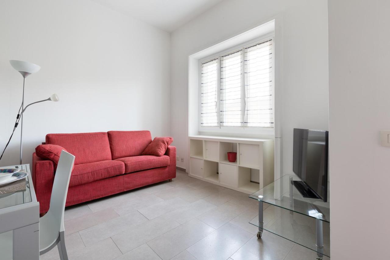 Cozy Apt With Balcony - Mm2 Sant'Agostino Apartment Милано Екстериор снимка